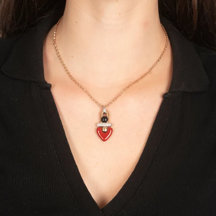 Necklaces PreOwned La Nouvelle Bague Diamond Heart Necklace La Nouvelle Bague Necklaces PreOwned La Nouvelle Bague Diamond Heart Necklace La Nouvelle Bague