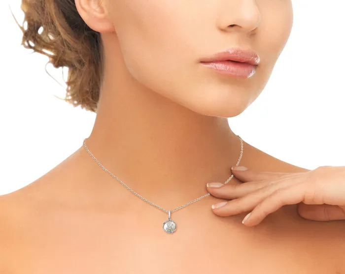 Necklaces spt Japanese Akoya Pearl Cora Pendant