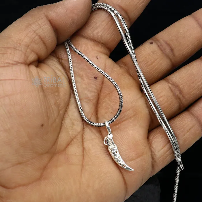 Necklaces TRIBAL ORNAMENTS 925 sterling silver handmade small sword knife or dagger style pendant amazing designer pendant unisex divine jewelry nsp783 Necklaces TRIBAL ORNAMENTS 925 sterling silver handmade small sword knife or dagger style pendant amazing designer pendant unisex divine jewelry nsp783