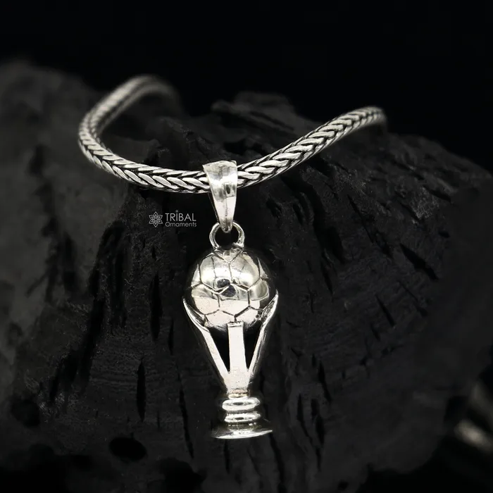 Necklaces TRIBAL ORNAMENTS 925 sterling silver unique design FIFA TROPHY pendant wheat chain necklace locket best gifting jewelry Nsp720 Necklaces TRIBAL ORNAMENTS 925 sterling silver unique design FIFA TROPHY pendant wheat chain necklace locket best gifting jewelry Nsp720
