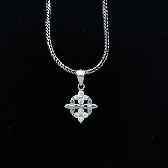 Necklaces TRIBAL ORNAMENTS 925 Sterling silver unique diamond pendant nsp943
