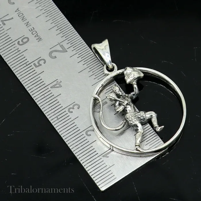 Necklaces TRIBAL ORNAMENTS Solid 925 sterling silver Hindu Lord Hanuman flying pendant Bajarangbali fabulous vintage antique pendant unisex gifting jewelry ssp924