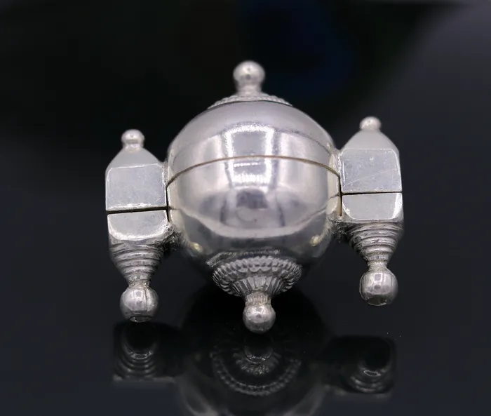 Necklaces TRIBAL ORNAMENTS Vintage antique design rare Indian lord shiva lingam box container box sterling silver pendant jewelry from rajasthan india nsp116