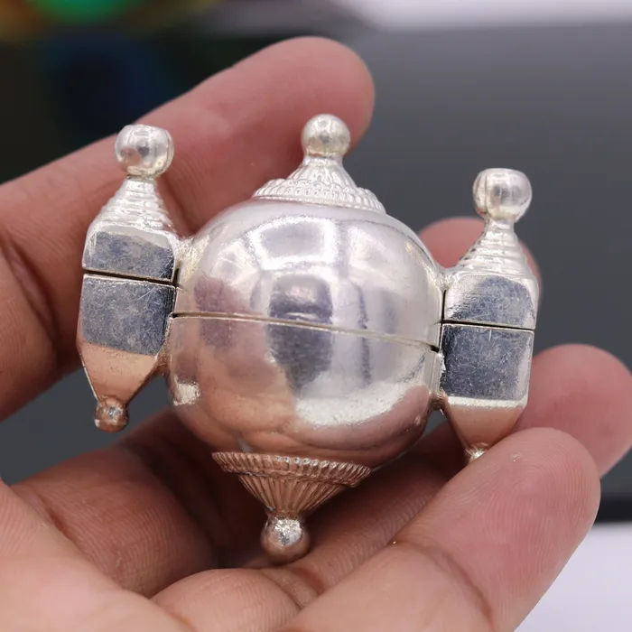 Necklaces TRIBAL ORNAMENTS Vintage antique design rare Indian lord shiva lingam box container box sterling silver pendant jewelry from rajasthan india nsp116