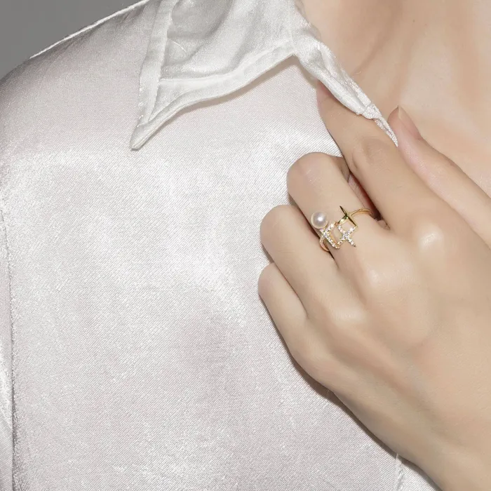 New Yorker Freshwater Pearl Ring WR00108 Pearly Lustre Rings