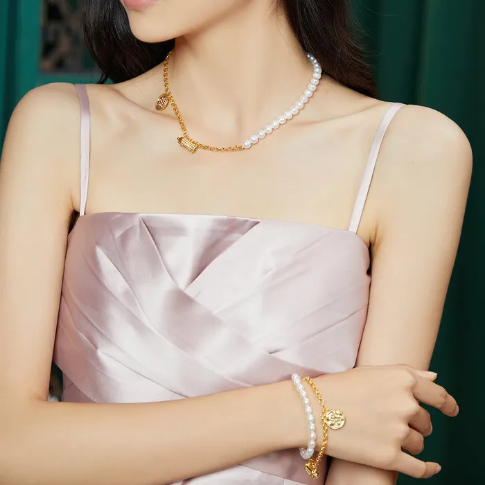 Pearly Lustre Asian Civilisations Museum Freshwater Pearl Bracelet WB00090 New Yorker Collection Bracelets