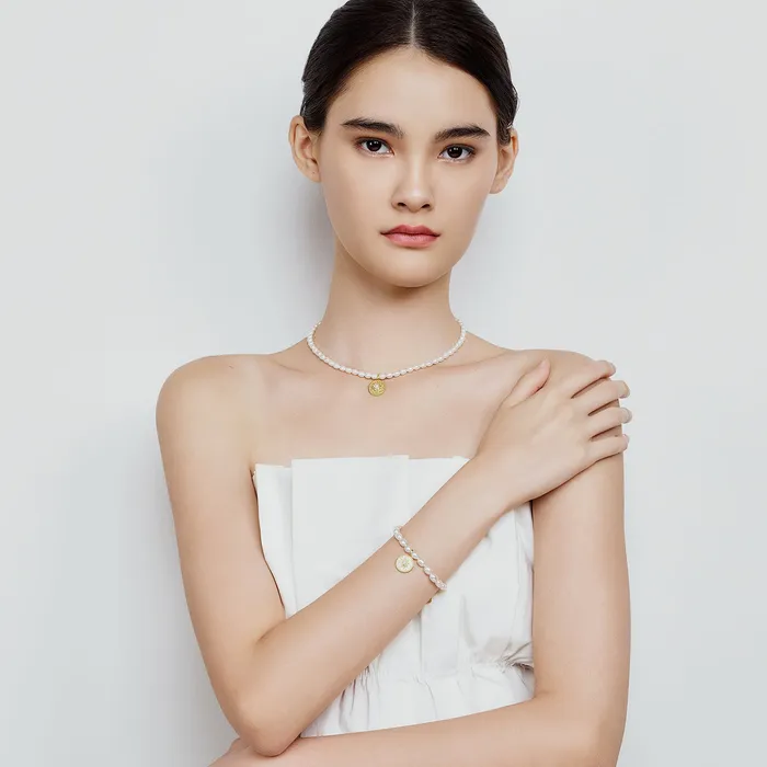 Pearly Lustre Bracelets Asian Civilisations Museum Freshwater Pearl Bracelet WB00239 New Yorker Collection