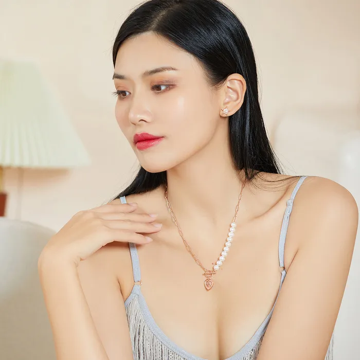 Pearly Lustre Earrings Asian Civilisations Museum Freshwater Pearl Earrings WE00231 New Yorker Collection