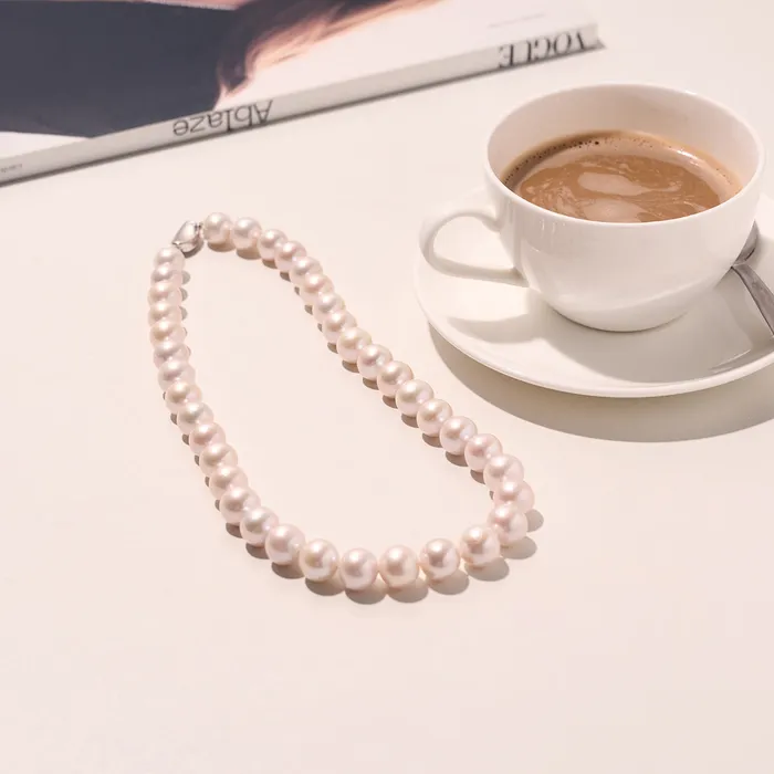 Pearly Lustre Elegent White Freshwater Pearl Necklace WN00094 Necklaces