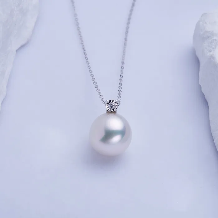 Pearly Lustre Necklaces 18K Solid Gold Diamond Australian White South Sea Pearl Necklace KN00232