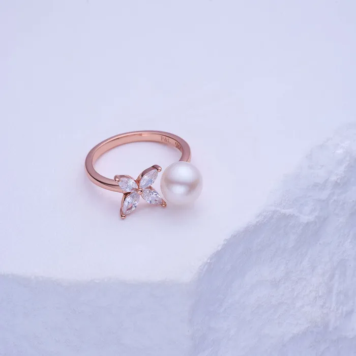 Pearly Lustre Rings Top Grade Freshwater Pearl Ring WR00289 EVERLEAF