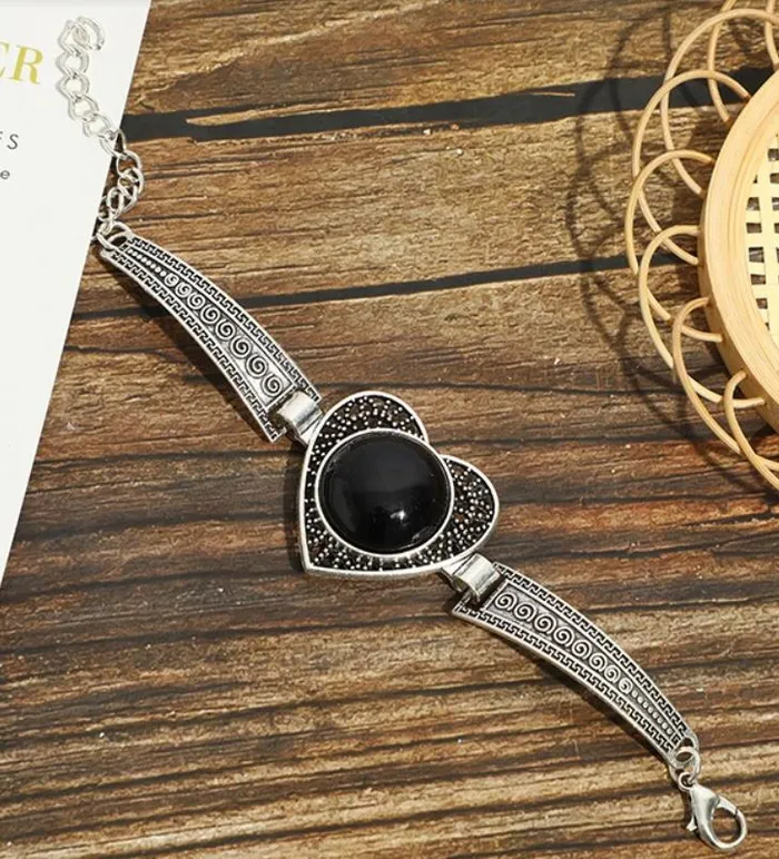 POLLY Bracelets B1193 Silver Decorated Black Gem Heart Bracelet