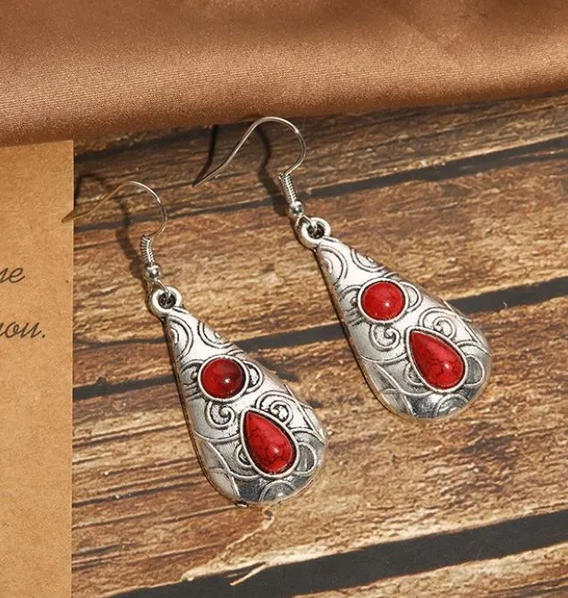 polly E1793 Silver Red Crackle Decorated Teardrop Earrings Earrings