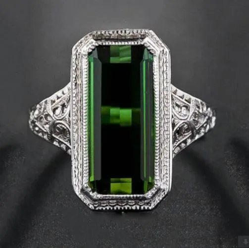 R220 Silver Green Rectangle Gemstone Ring polly Rings