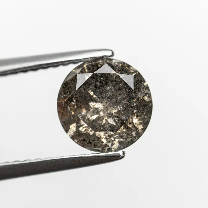 Rings 155ct 740x738x427mm Round Brilliant 1919522 Misfit Diamonds