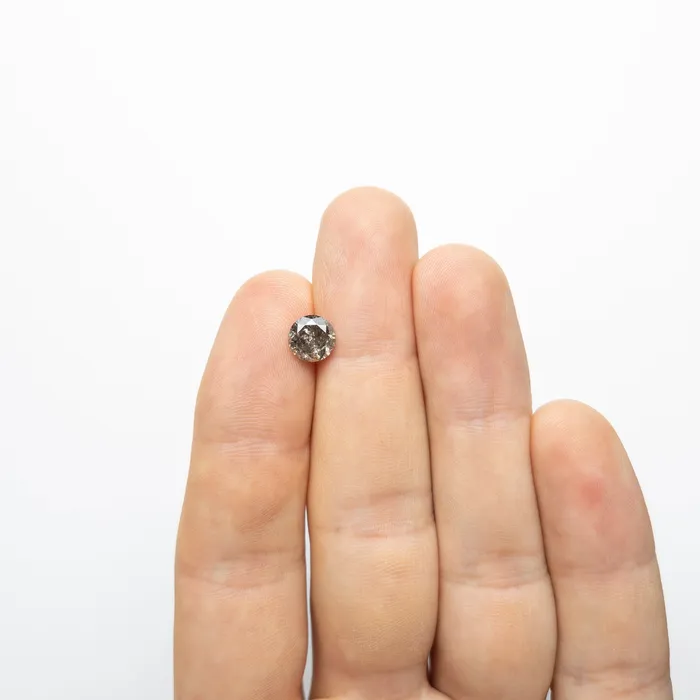 Rings 155ct 740x738x427mm Round Brilliant 1919522 Misfit Diamonds