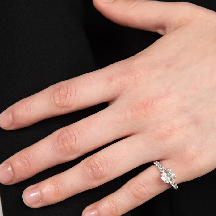 Rings STORE 5a PreOwned Cushion Diamond Engagement Ring