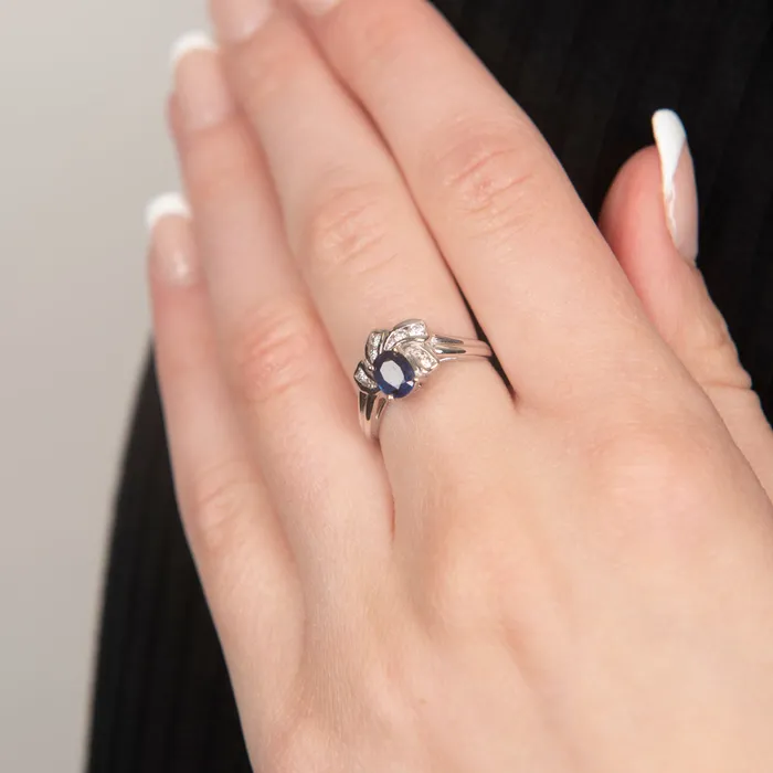 Rings STORE 5a PreOwned Sapphire Diamond Ring