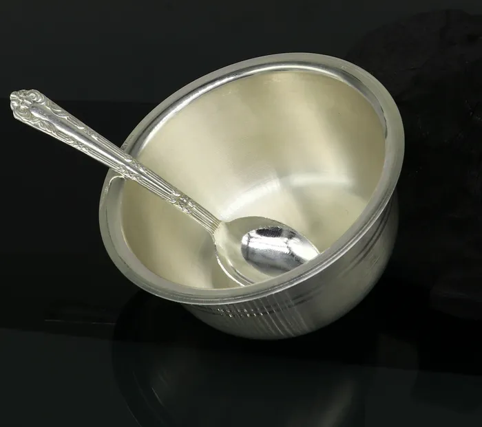 Rings TRIBAL ORNAMENTS 999 fine silver handmade small baby bowl and spoon set silver tumbler flask stay babykids healthy silver vessels utensils sv119
