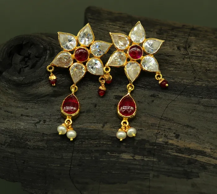 TRIBAL ORNAMENTS 22kt yellow gold handmade gorgeous stud earring excellent stylish wedding bridesmaid customized stud earring personalized jewelry from india Earrings