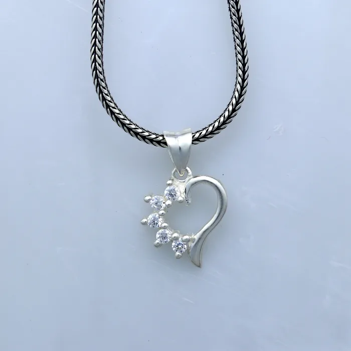 TRIBAL ORNAMENTS 925 Sterling silver heart design diamond pendant nsp936 Necklaces