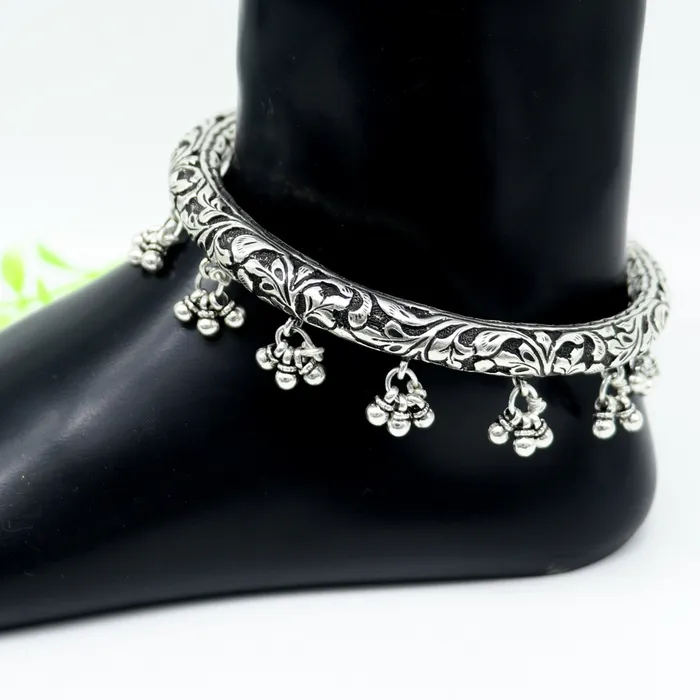 TRIBAL ORNAMENTS Bracelets 925 pure silver Vintage antique design handmade gorgeous oxidized foot kada ankle bracelet tribal ethnic silver jewelry sak27