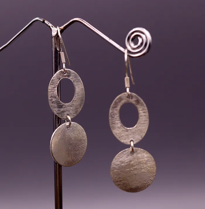 TRIBAL ORNAMENTS Earrings Handmade 925 solid sterling silver scratch link fancy hoops earrings tribal jewelry from Rajasthan india daily use jewelry s418