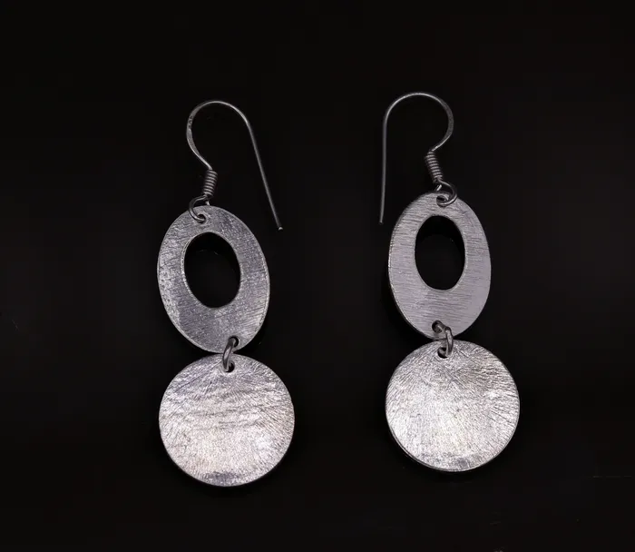 TRIBAL ORNAMENTS Earrings Handmade 925 solid sterling silver scratch link fancy hoops earrings tribal jewelry from Rajasthan india daily use jewelry s418