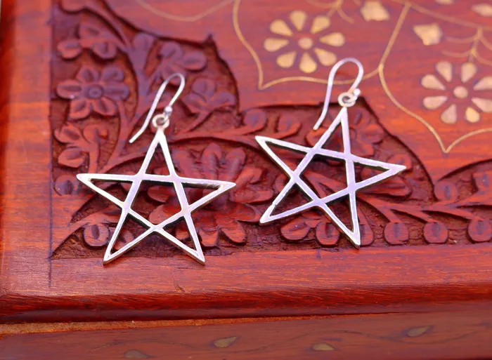 TRIBAL ORNAMENTS Earrings Vintage design handmade star shape 925 sterling silver gorgeous hoops bali Earring womens stylish modern jewelry s599