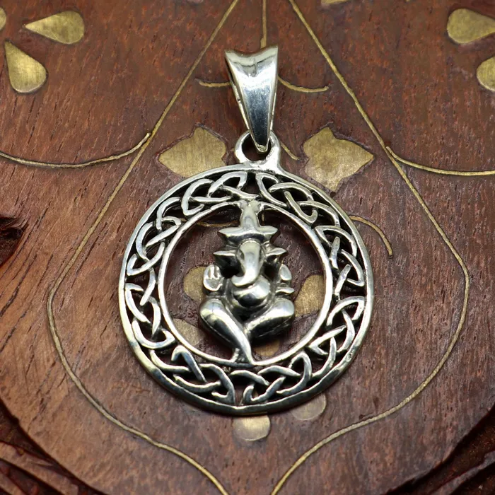 TRIBAL ORNAMENTS Necklaces 925 sterling silver customize vintage antique style Lord Ganesha Pendant amazing design stunning pendant unisex gifting jewelry ssp520