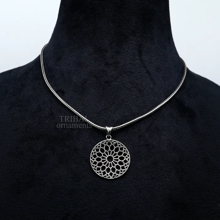 TRIBAL ORNAMENTS Necklaces 925 sterling silver handmade stylish round floral design small pendant best gifting jewelry from india ssp1600 TRIBAL ORNAMENTS Necklaces 925 sterling silver handmade stylish round floral design small pendant best gifting jewelry from india ssp1600