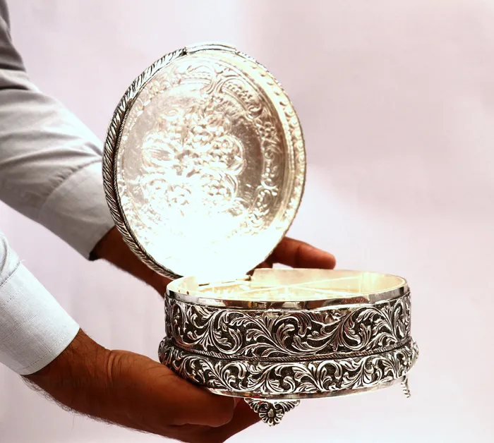 TRIBAL ORNAMENTS Necklaces 925 sterling silver Vintage antique Royal design handmade dry fruit box candy box jewelry box best brides gift corporation gift box04