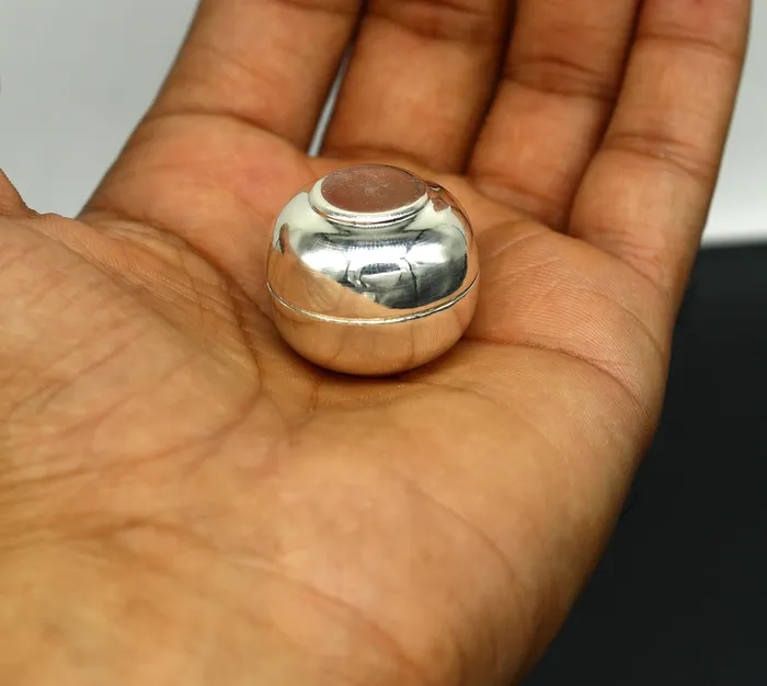 TRIBAL ORNAMENTS Necklaces 999 fine silver handmade gorgeous small idols Prasad box trinket box container box brides sindur box solid silver article utensil sv183