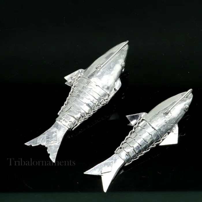TRIBAL ORNAMENTS Necklaces Solid silver handmade silver fish Lord vishnu avatar Matsya Silver Puja Fish For Prosperity And Good Luck best collectible art su561 TRIBAL ORNAMENTS Necklaces Solid silver handmade silver fish Lord vishnu avatar Matsya Silver Puja Fish For Prosperity And Good Luck best collectible art su561