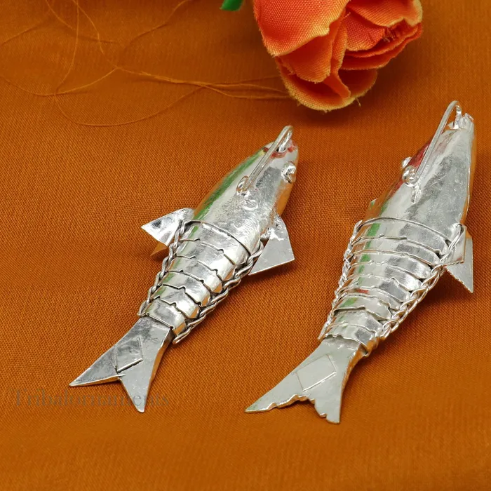 TRIBAL ORNAMENTS Necklaces Solid silver handmade silver fish Lord vishnu avatar Matsya Silver Puja Fish For Prosperity And Good Luck best collectible art su561 TRIBAL ORNAMENTS Necklaces Solid silver handmade silver fish Lord vishnu avatar Matsya Silver Puja Fish For Prosperity And Good Luck best collectible art su561