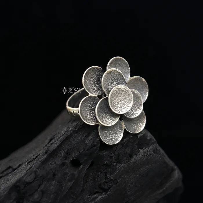 TRIBAL ORNAMENTS Rings 925 Sterling silver Indian Cultural design handmade silver vintage flower style adjustable ring indian tribal belly dance jewelry sr398 TRIBAL ORNAMENTS Rings 925 Sterling silver Indian Cultural design handmade silver vintage flower style adjustable ring indian tribal belly dance jewelry sr398