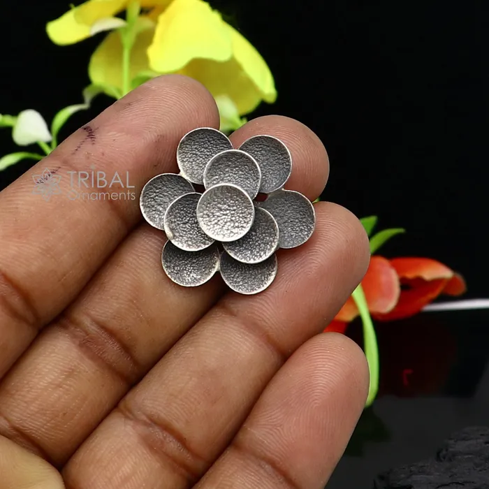 TRIBAL ORNAMENTS Rings 925 Sterling silver Indian Cultural design handmade silver vintage flower style adjustable ring indian tribal belly dance jewelry sr398 TRIBAL ORNAMENTS Rings 925 Sterling silver Indian Cultural design handmade silver vintage flower style adjustable ring indian tribal belly dance jewelry sr398