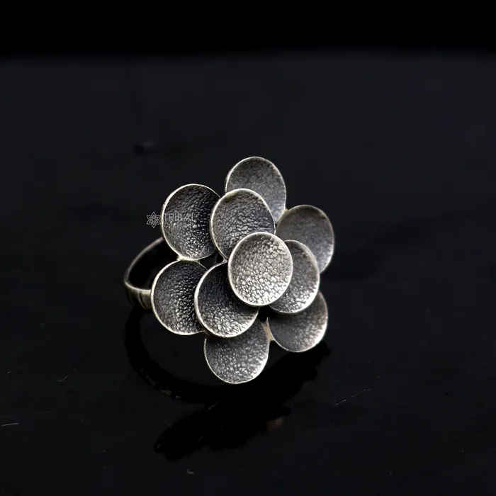 TRIBAL ORNAMENTS Rings 925 Sterling silver Indian Cultural design handmade silver vintage flower style adjustable ring indian tribal belly dance jewelry sr398 TRIBAL ORNAMENTS Rings 925 Sterling silver Indian Cultural design handmade silver vintage flower style adjustable ring indian tribal belly dance jewelry sr398