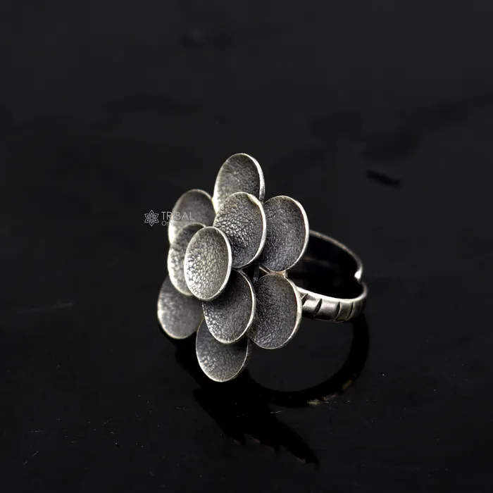 TRIBAL ORNAMENTS Rings 925 Sterling silver Indian Cultural design handmade silver vintage flower style adjustable ring indian tribal belly dance jewelry sr398 TRIBAL ORNAMENTS Rings 925 Sterling silver Indian Cultural design handmade silver vintage flower style adjustable ring indian tribal belly dance jewelry sr398