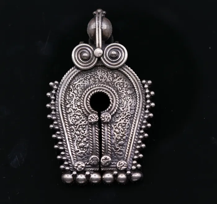 TRIBAL ORNAMENTS Rings 925 sterling silver solid chitai work vintage antique design handmade pedant gorgeous tribal jewelry from india nsp259