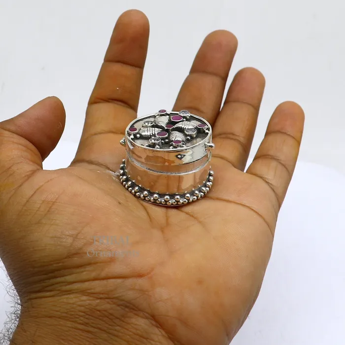 TRIBAL ORNAMENTS Rings 925 sterling silver Stunning stone work design cz stone trinket box kajal eyeliner box Sindur box brides gift silver box stb745 TRIBAL ORNAMENTS Rings 925 sterling silver Stunning stone work design cz stone trinket box kajal eyeliner box Sindur box brides gift silver box stb745