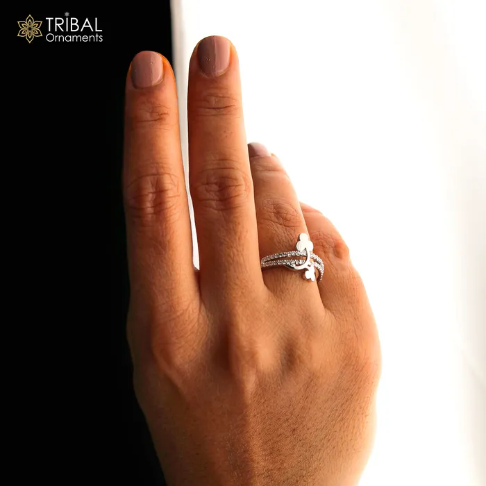 TRIBAL ORNAMENTS Rings Flower design diamond rose gold silver ring