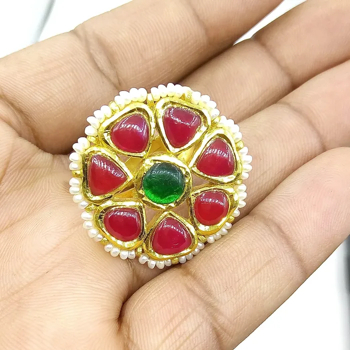 TRIBAL ORNAMENTS Rings Vintage antique 22k yellow gold handmade kundan jadau ring with fabulous color stone indian wedding jewelry TRIBAL ORNAMENTS Rings Vintage antique 22k yellow gold handmade kundan jadau ring with fabulous color stone indian wedding jewelry