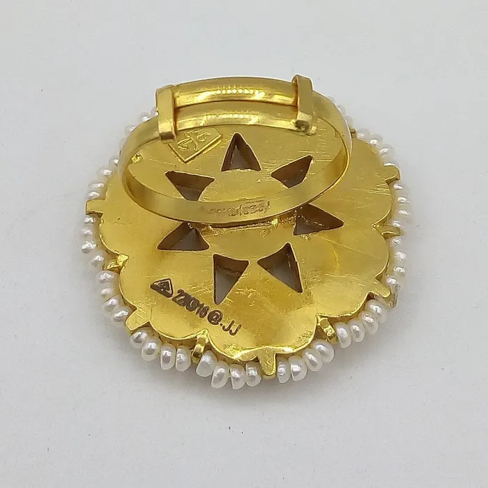 TRIBAL ORNAMENTS Rings Vintage antique 22k yellow gold handmade kundan jadau ring with fabulous color stone indian wedding jewelry TRIBAL ORNAMENTS Rings Vintage antique 22k yellow gold handmade kundan jadau ring with fabulous color stone indian wedding jewelry