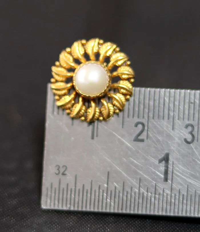 TRIBAL ORNAMENTS Vintage antique design certified 22kt yellow gold flower shape leaf design handmade stud earring gorgeous tribal jewelry india Earrings