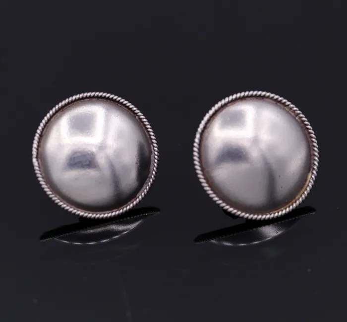 Vintage design 925 sterling silver plain style handmade round design fabulous Stud earrings tribal jewelry from Rajasthan india s523 TRIBAL ORNAMENTS Earrings
