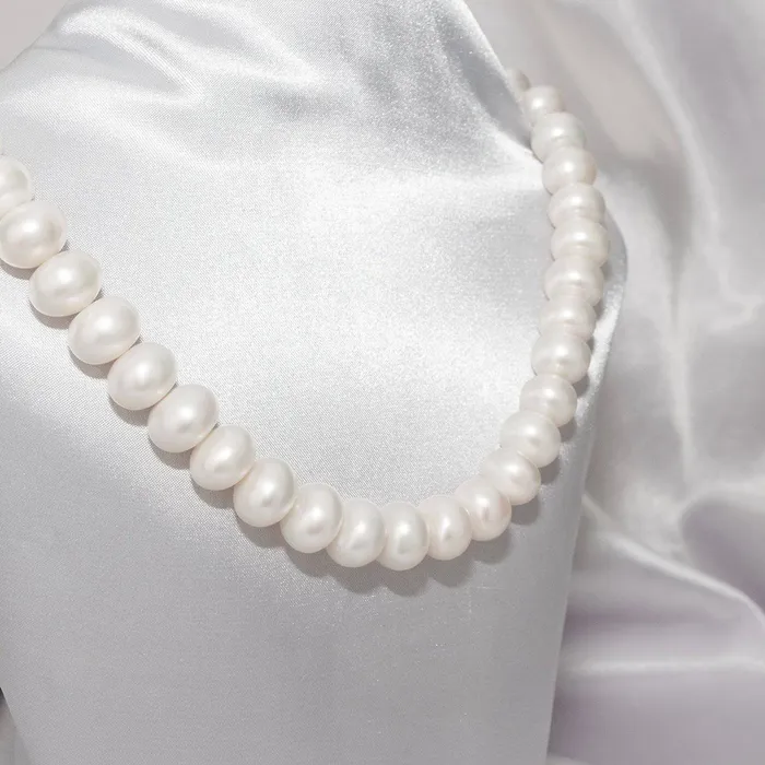 White Freshwater Pearl Necklace WN00485 Pearly Lustre Necklaces