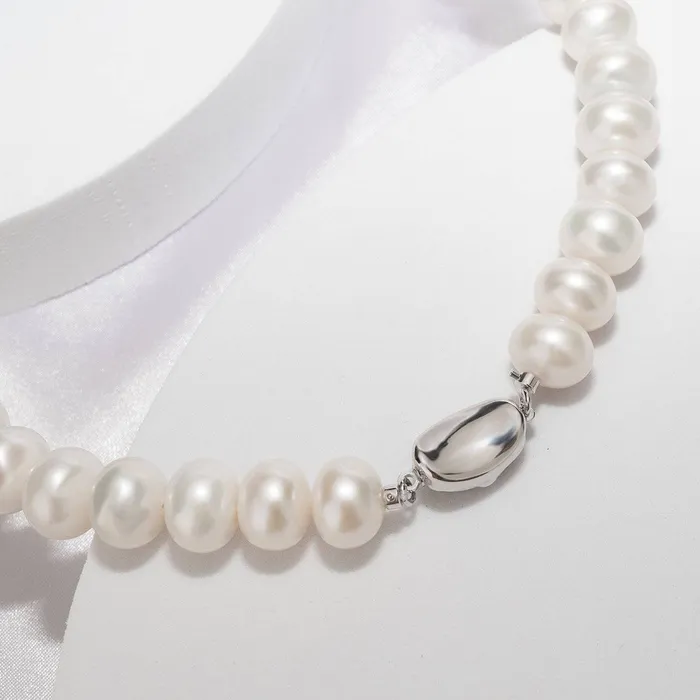 White Freshwater Pearl Necklace WN00485 Pearly Lustre Necklaces